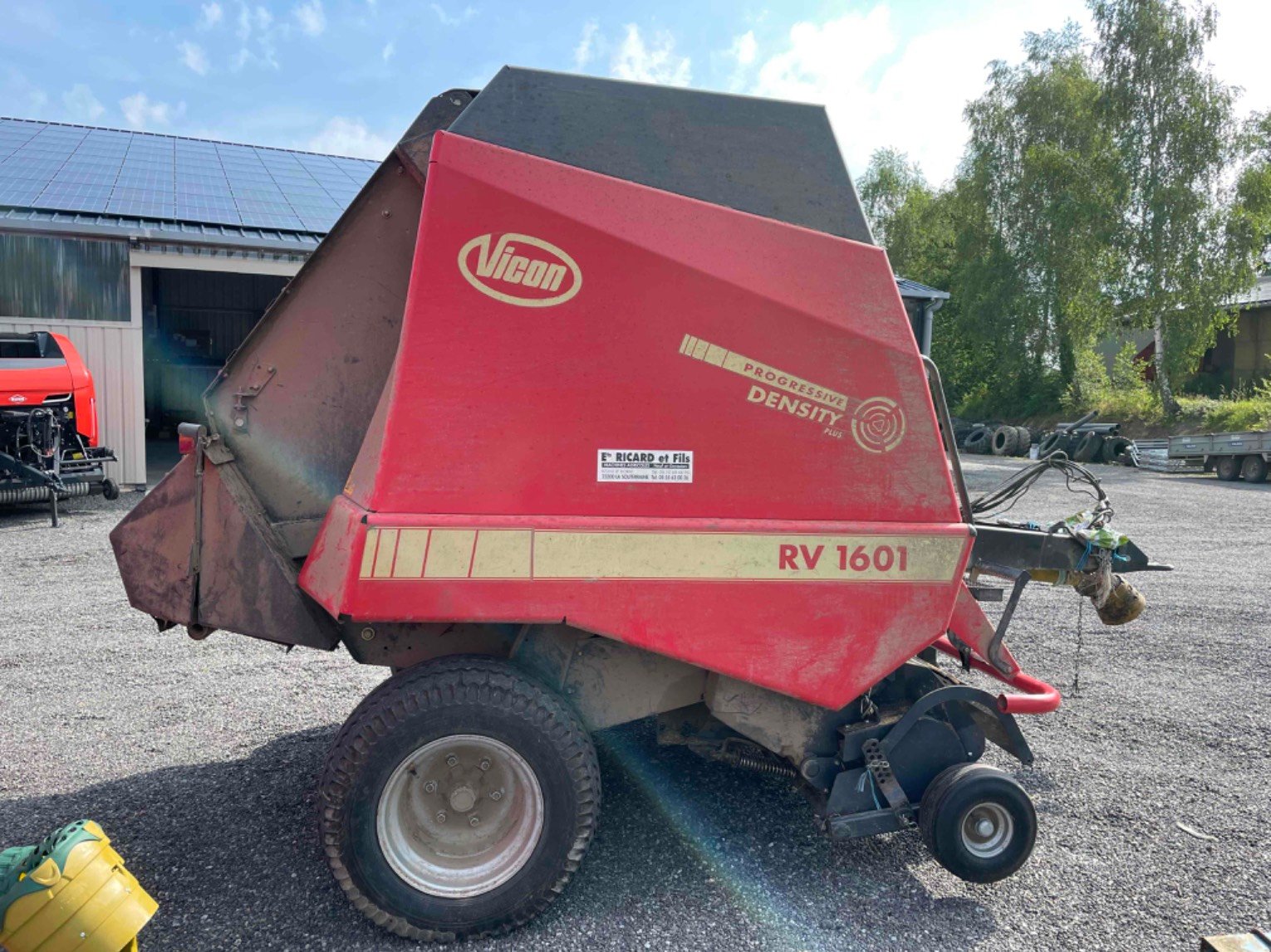 Presse à balles rondes Vicon RV1601ALRFF