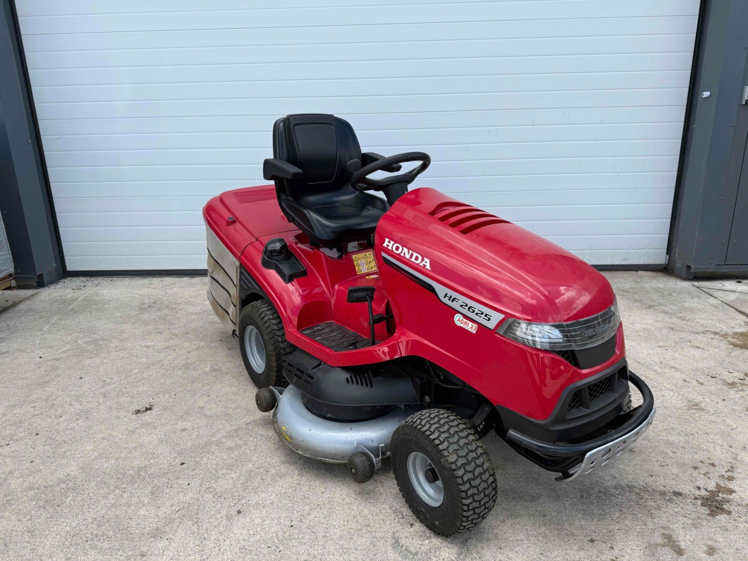 Tondeuse autoportée Honda HF2625HTEH
