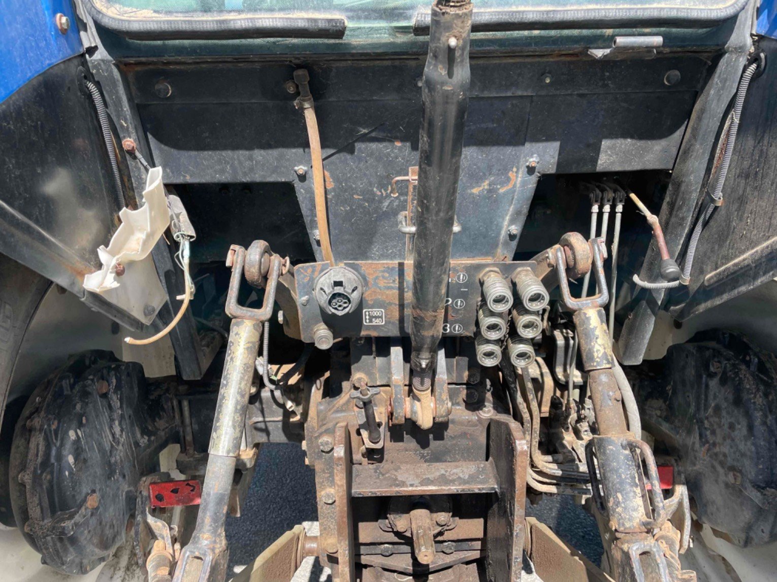 Tracteur agricole New Holland TD85D
