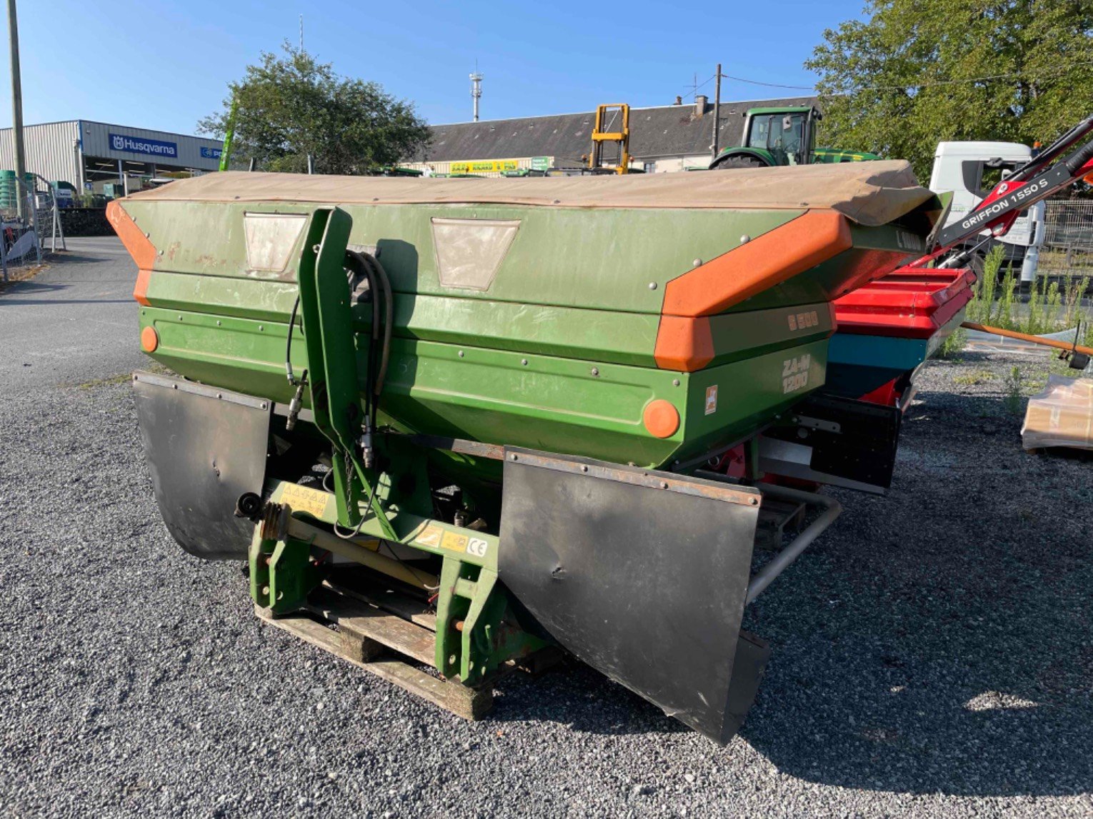 Distributeur d'engrais Amazone ZAM FORTIX