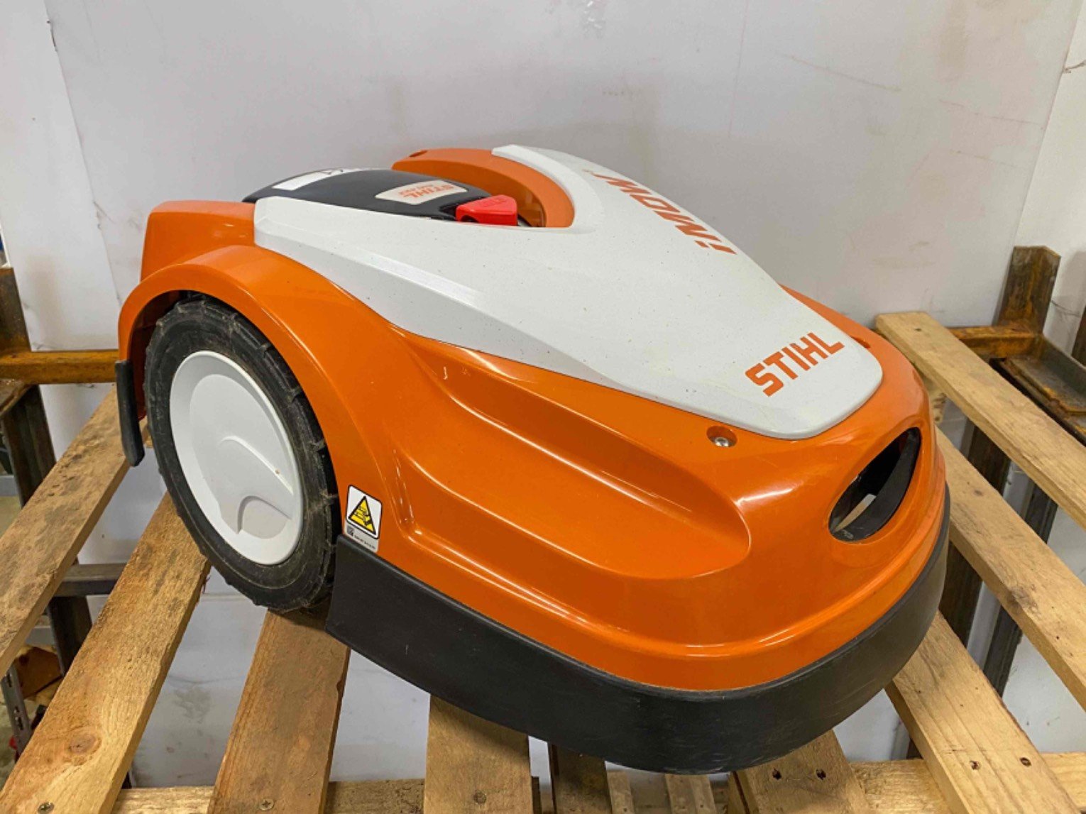 Robot de tonte Stihl RMI422