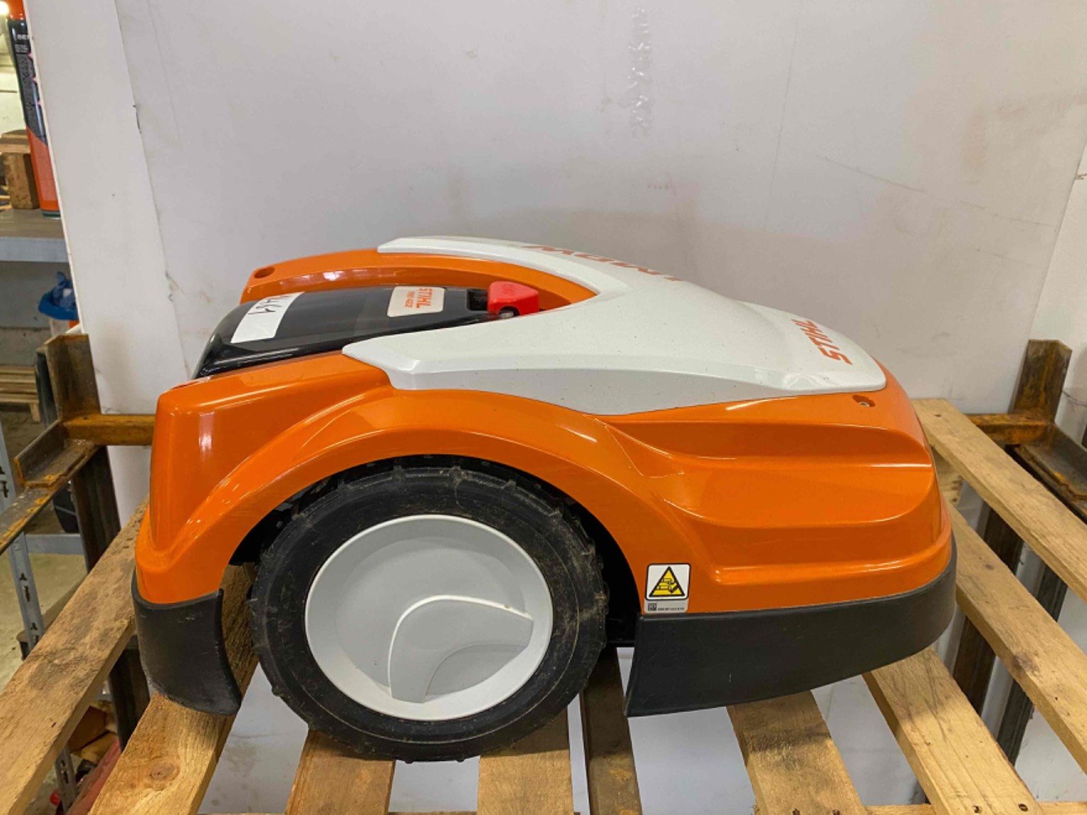 Robot de tonte Stihl RMI422